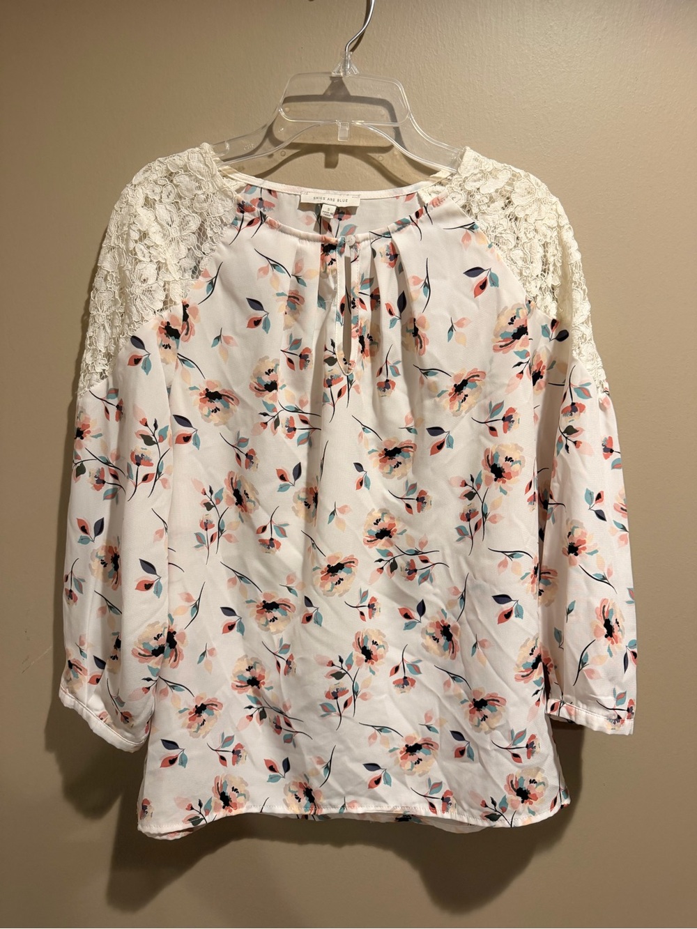 Skies Are Blue White Floral Lace-Shoulder Blouse